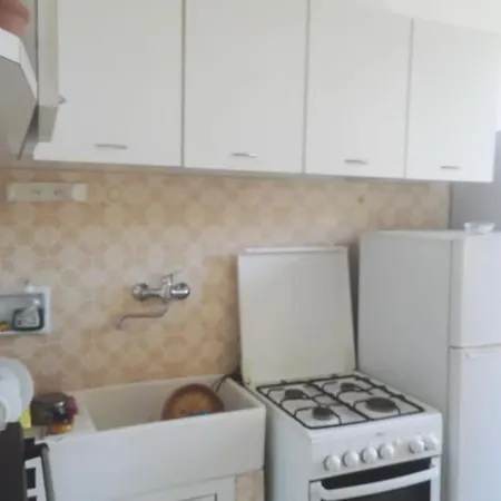 House Amelia بيت للعطل